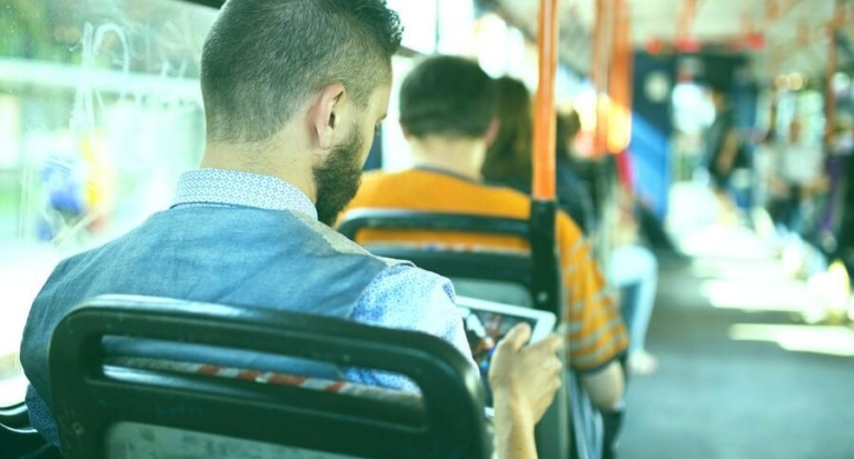 Chancen und Nutzen einer Mitarbeiter-App (Kostenloses Whitepaper)