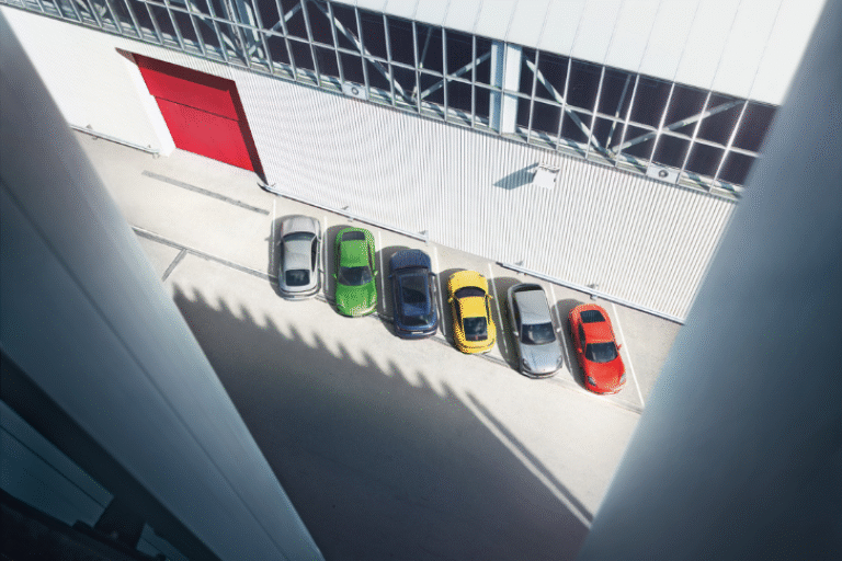 Webinar: Technische Daten und redaktionelle Inhalte automatisch in InDesign ausleiten? Für Porsche ein Leichtes.